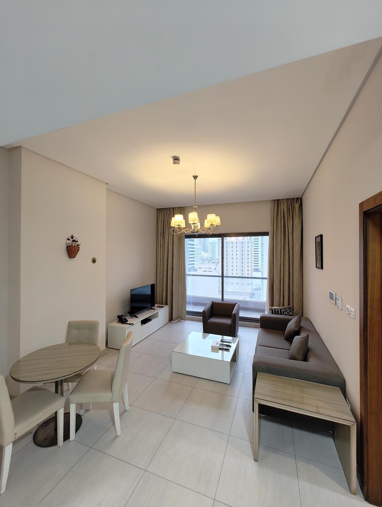 The Spot Residence Manama Luaran gambar